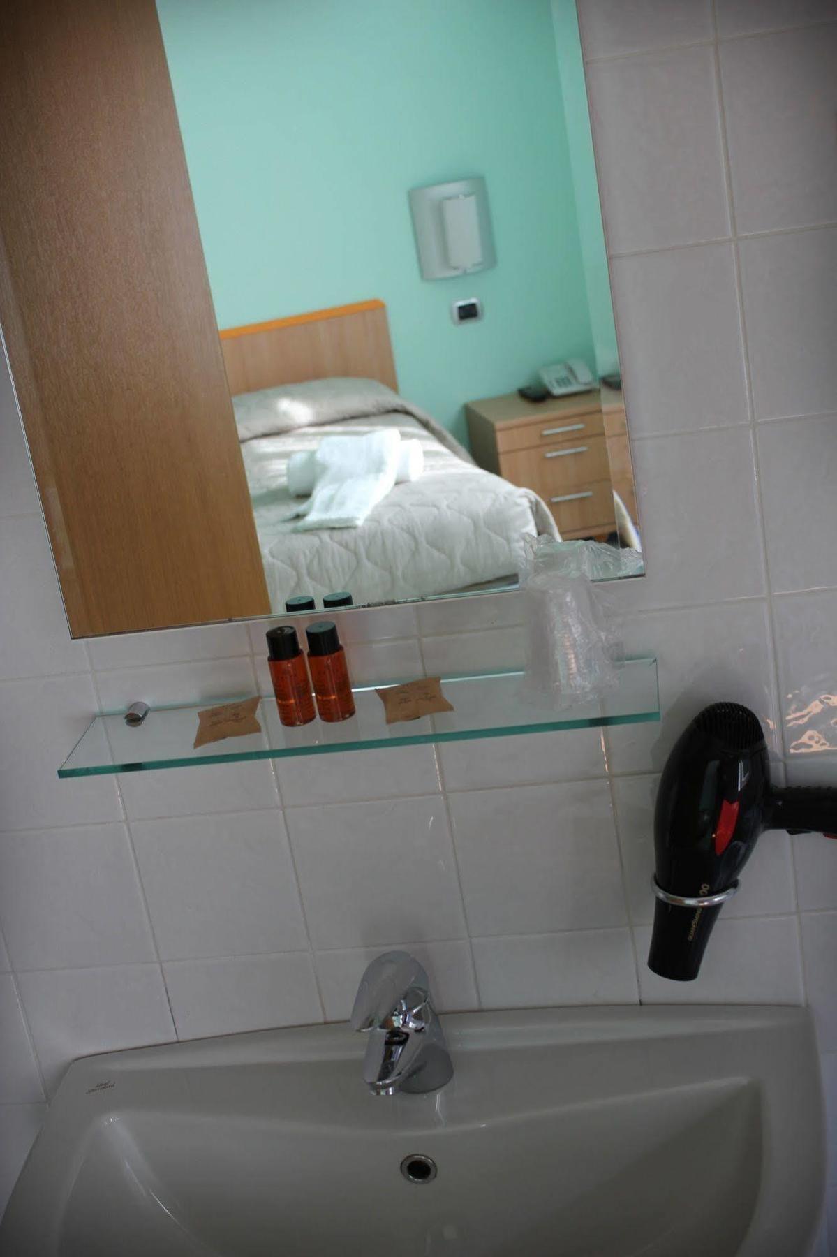 Hh Il Gabbiano Hotel La Spezia Bagian luar foto